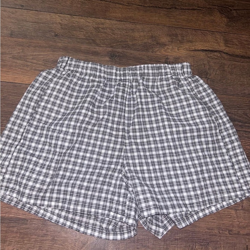 brandy melville linen shorts